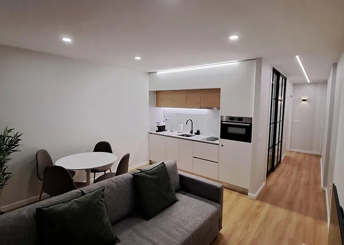 Apartment Alameda 2 *